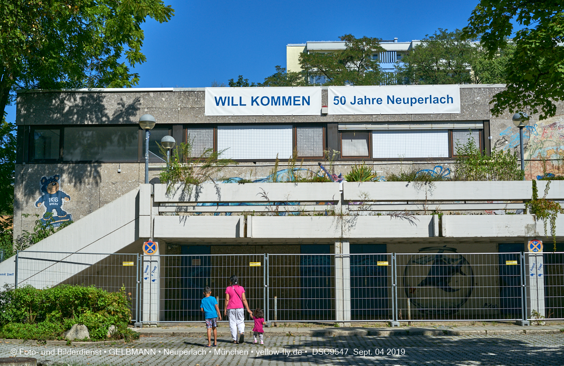 04.09.2019 - Einkaufs- und Wohnzentrum Quiddestraße in Neuperlach